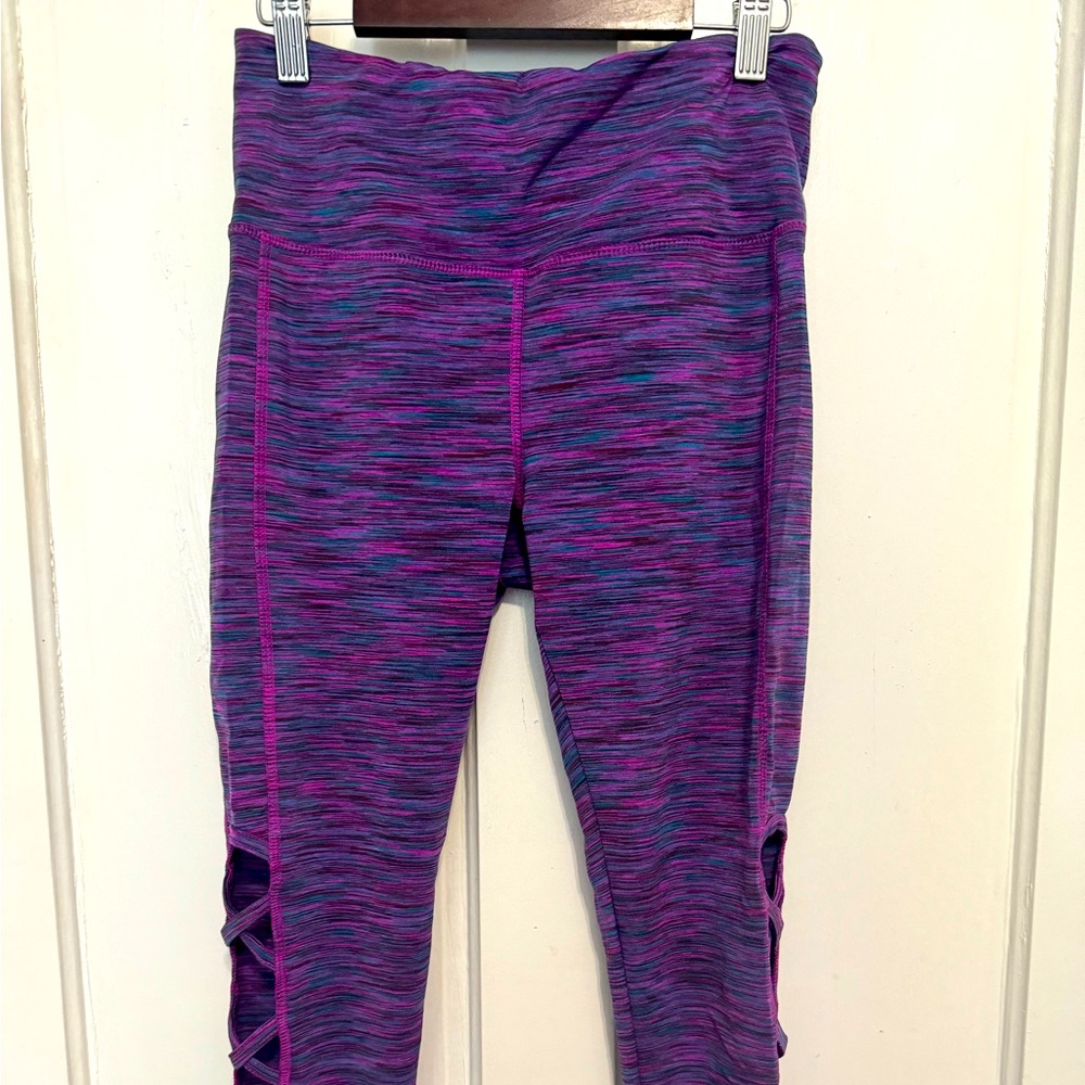 Yogi crop athletic pants